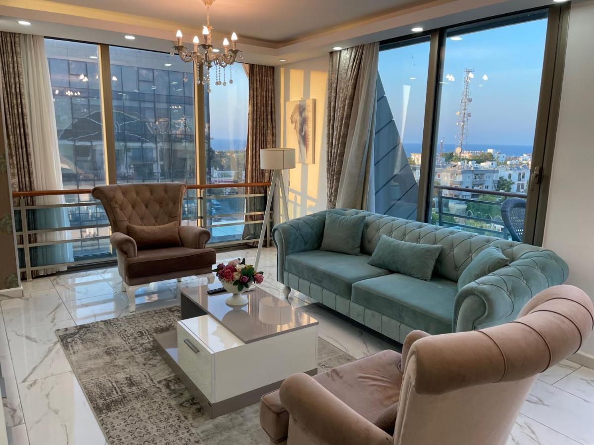 Elegant 2+1 Flat In The Heart Of Kyrenia + Wifi Apartment Ngoại thất bức ảnh