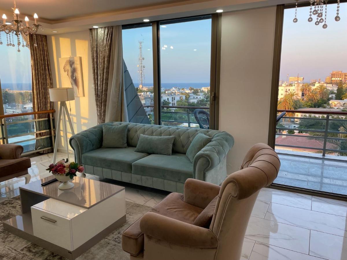 Elegant 2+1 Flat In The Heart Of Kyrenia + Wifi Apartment Ngoại thất bức ảnh