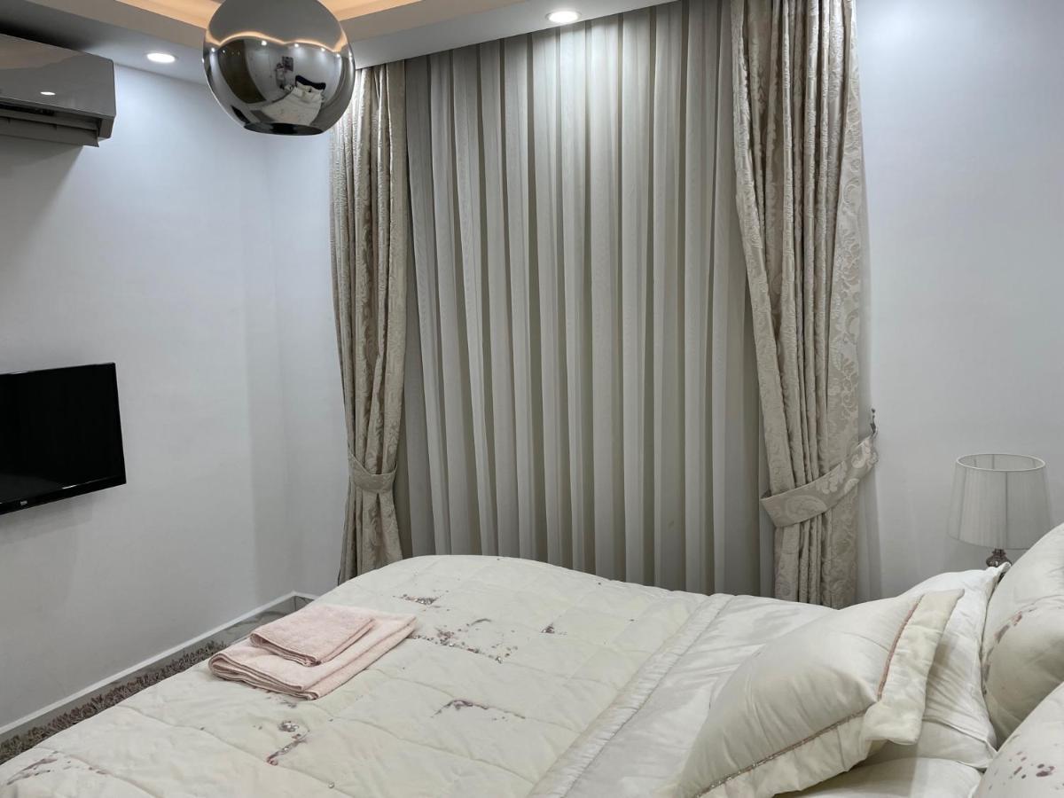 Elegant 2+1 Flat In The Heart Of Kyrenia + Wifi Apartment Ngoại thất bức ảnh