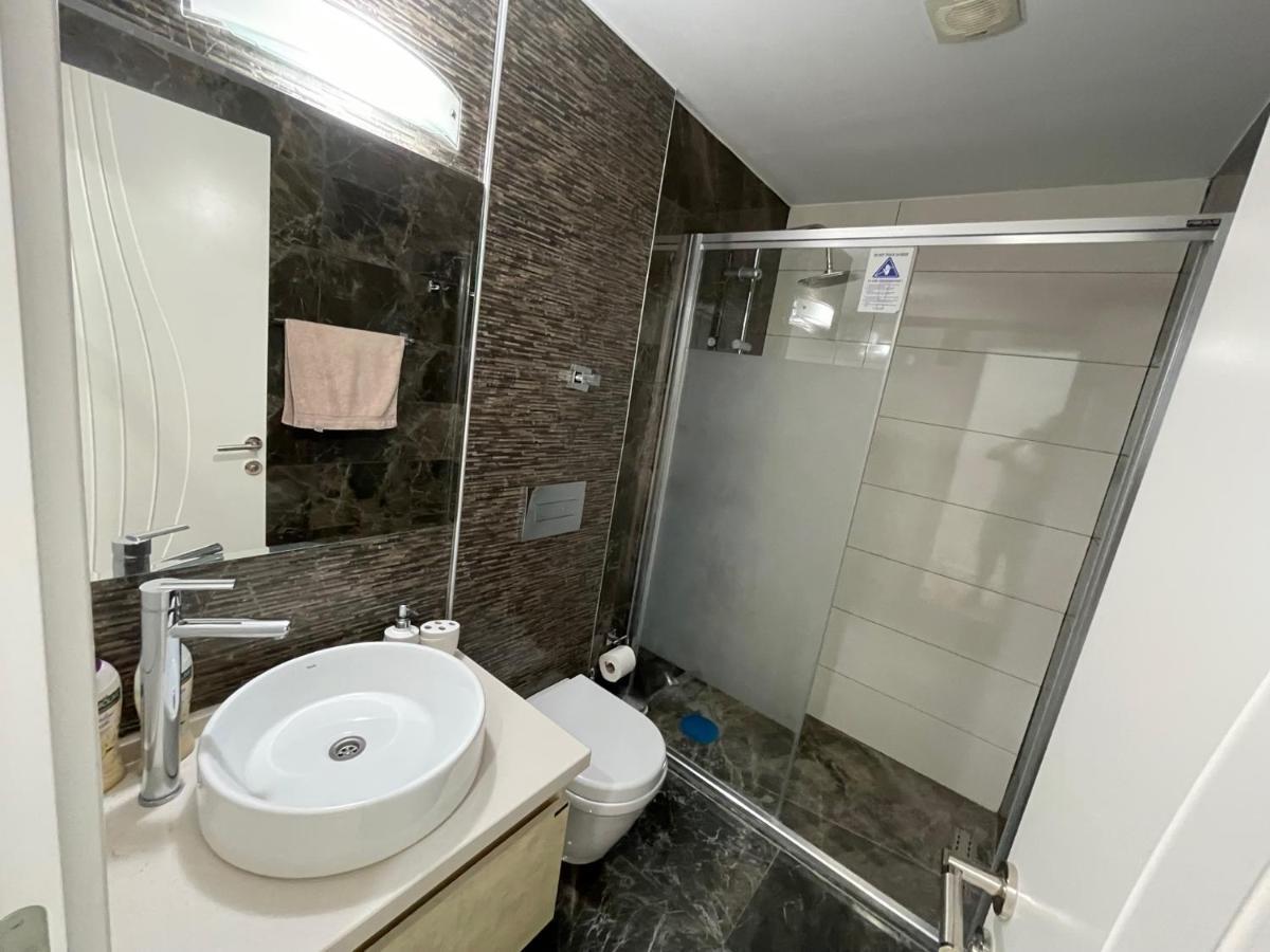 Elegant 2+1 Flat In The Heart Of Kyrenia + Wifi Apartment Ngoại thất bức ảnh