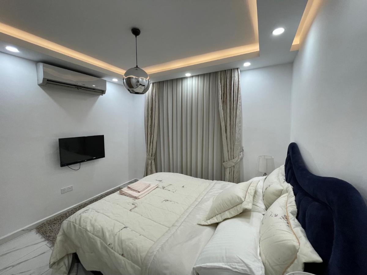 Elegant 2+1 Flat In The Heart Of Kyrenia + Wifi Apartment Ngoại thất bức ảnh